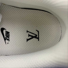 Cargar imagen en el visor de la galería, LV x Air Force 1 07 Low Light Green Gray Metallic Gold IA9V9E