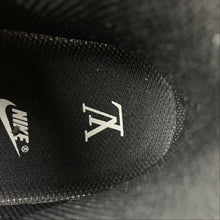 Cargar imagen en el visor de la galería, Air Force 1 07 Mid X Louis Vuitton Black 1A9HD7