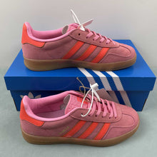 Cargar imagen en el visor de la galería, Adidas Gazelle Indoor Beam Solar Pink Red Gum IE1058