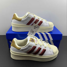 Cargar imagen en el visor de la galería, Adidas Superstar Bonega W Cloud White Cream White Cloud White GY6793