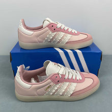 Cargar imagen en el visor de la galería, Adidas Samba OG Wonder Quartz Off White Wonder Mauve JR8830