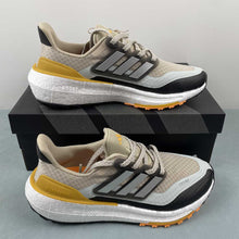 Cargar imagen en el visor de la galería, Adidas Ultraboost Light C.RDY Wonder Beige Silver Metallic Flash Orange IE1674