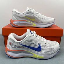 Cargar imagen en el visor de la galería, Nike Journey Run Football Grey White Light Wild Mango Racer Blue HJ9290-085