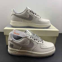 Cargar imagen en el visor de la galería, Undefeated x Air Force 1 Low Gray White UN6695-288