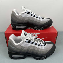 Cargar imagen en el visor de la galería, Air Max 95 OG Big Bubble Blue Tint HJ5996-002