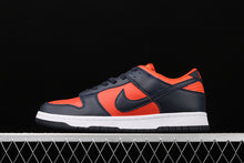 Cargar imagen en el visor de la galería, SB Dunk Low SP Orange Marine CU1727-800