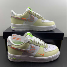 Cargar imagen en el visor de la galería, Air Force 1 07 Low Stitch White Tan Neon FB1852-111