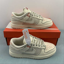 Cargar imagen en el visor de la galería, SB Dunk Low Light Orewood Brown Pale Ivory DV0834-100