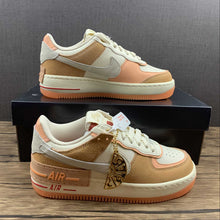 Cargar imagen en el visor de la galería, Air Force 1 Shadow Sisterhood Cashmere Orange Chalk Lobster DM8157 700