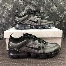 Cargar imagen en el visor de la galería, Air VaporMax 2019 VM3 Triple Black Metallic AR6631-004