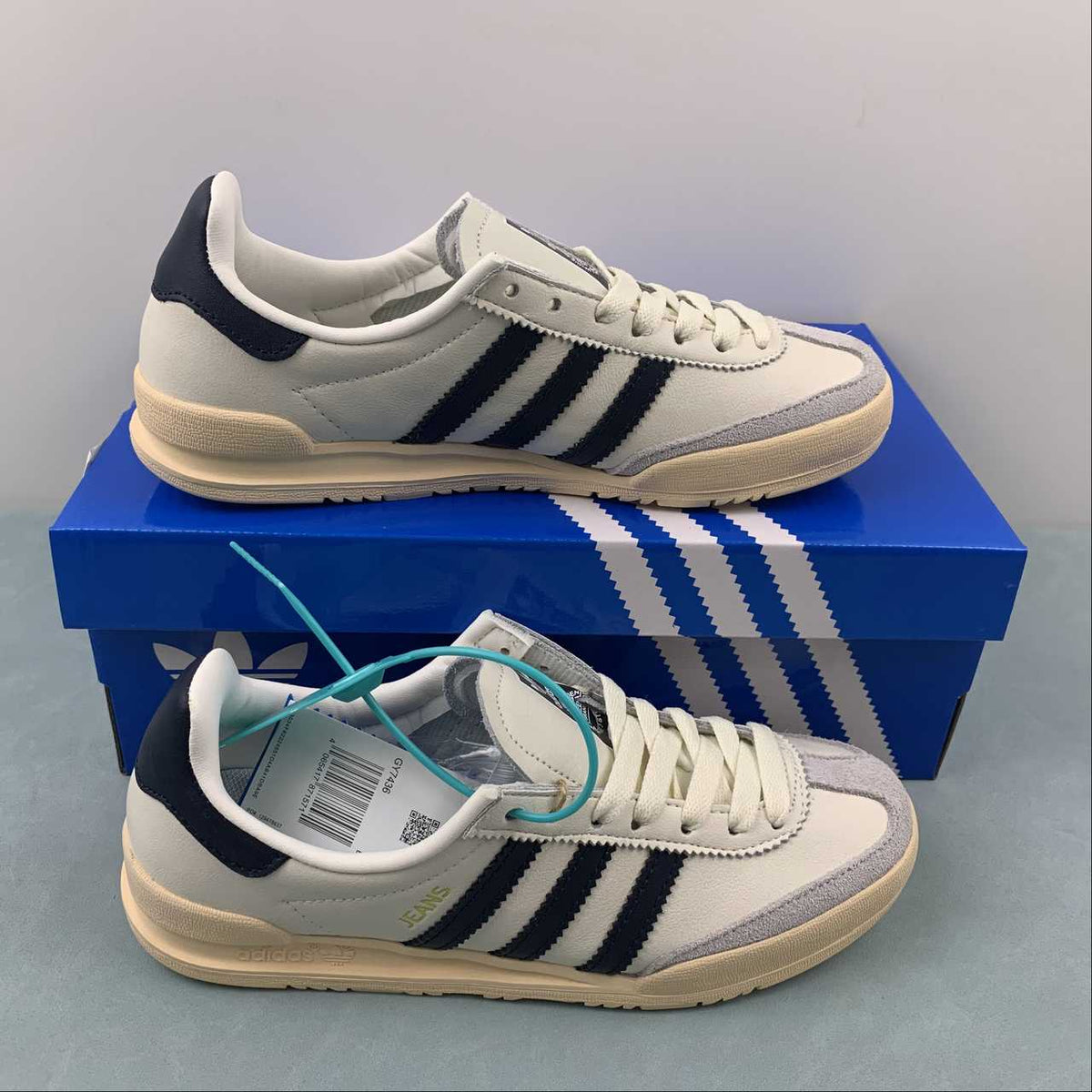 Adidas Jeans Chalk White Sand Strata Legend Ink GY7436