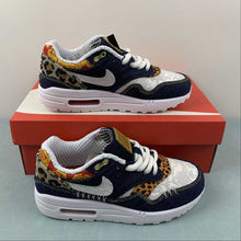 Cargar imagen en el visor de la galería, Air Max 1 Premium Denim Leopard University Gold Picante Red FJ4452-432