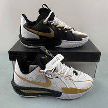 Cargar imagen en el visor de la galería, Air Zoom G T Cut 3 ER White Black Metallic Gold HF5702-170