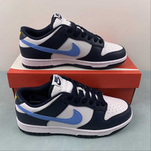 Cargar imagen en el visor de la galería, SB Dunk Low Midnight Navy University Blue Laser Orange FN7800-400