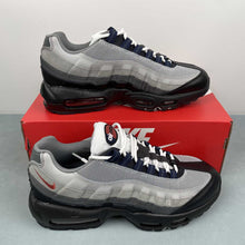 Cargar imagen en el visor de la galería, Air Max 95 Track Red Smoke Grey DM0011-007
