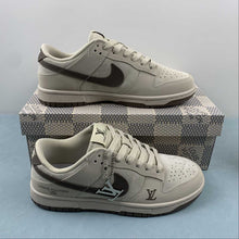 Cargar imagen en el visor de la galería, SB Dunk Low LV Brown Black XQ5180-316