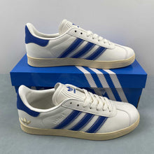 Cargar imagen en el visor de la galería, Adidas Gazelle Shoe Palace Ivory Bold Blue IF4599