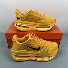 Cargar imagen en el visor de la galería, Nike Vomero Premium Yellow FN8453-017