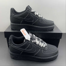 Cargar imagen en el visor de la galería, Air Force 1 07 Low Black White HW2636-079