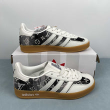 Cargar imagen en el visor de la galería, Adidas Gazelle x Louis Vuitton White Black Grey SC9207-730