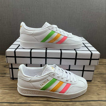 Cargar imagen en el visor de la galería, Adidas x Gucci Gazelle White Color