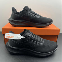 Cargar imagen en el visor de la galería, Air Zoom Pegasus 39 Black DH4071-006