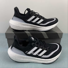 Cargar imagen en el visor de la galería, Adidas UltraBoost Light Cloud White Core Black HQ6340