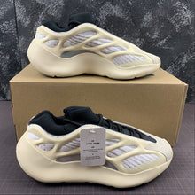 Cargar imagen en el visor de la galería, Adidas Yeezy Boost 700 V3 Azael FW4980