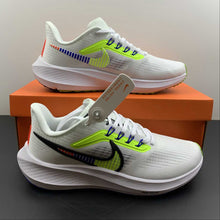Cargar imagen en el visor de la galería, Air Zoom Pegasus 39 White Green-Black DX1627-400
