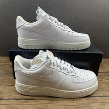 Cargar imagen en el visor de la galería, Air Force 1 Low Goddess of Victory Summit White Photon Dust DM9461-100