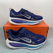 Cargar imagen en el visor de la galería, Nike Zoom Vomero 18 Deep Blue Grey HM6803-401