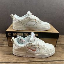 Cargar imagen en el visor de la galería, SB Dunk Low Disrupt 2 Pale Ivory Sail Venice Light Madder Root DH4402-100