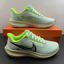 Cargar imagen en el visor de la galería, Air Zoom Pegasus 39 Barely Green Mint Foam Volt Cave Purple DH4071-301