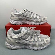 Cargar imagen en el visor de la galería, Nike P-6000 Metallic Summit White Pure Platinum Wolf Grey White FV6603-101