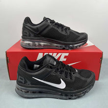 Cargar imagen en el visor de la galería, Nike Air Max 2013 Black and White 554886-103