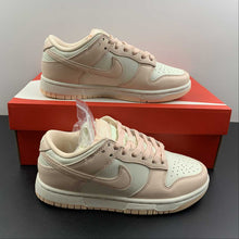 Cargar imagen en el visor de la galería, SB Dunk Low Sail Orange Pearl White DD1503-102