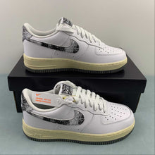 Cargar imagen en el visor de la galería, Air Force 1 Low Classics 50 Years Of Hip-Hop White Smoke Grey Beach DV7183-100