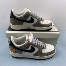 Cargar imagen en el visor de la galería, Undefeated x Air Force 1 Low White Black Brown BS9055-830