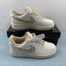 Cargar imagen en el visor de la galería, Air Force 1 07 Low LV Beige Off White Silver LV0506-055
