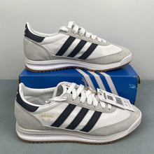 Cargar imagen en el visor de la galería, Adidas SL 72 RS Cloud White Aurora Ivy Crystal White JQ9555