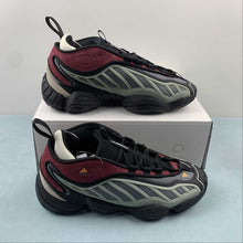 Cargar imagen en el visor de la galería, Adidas Yeezy 500 Intimidation Dark Grey Burgundy GY0267