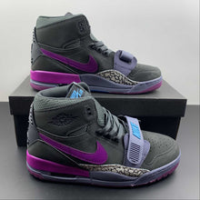Cargar imagen en el visor de la galería, Air Jordan Legacy 312 High Grey Purple AV3922-002