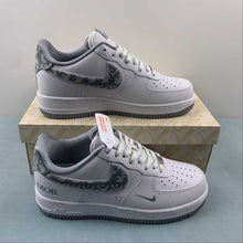 Cargar imagen en el visor de la galería, Dior x Air Force 1 07 Low White Gray DR6239-836
