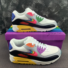 Cargar imagen en el visor de la galería, Air Max 90 Be True White Multi Color Black Wolf Gray CJ5482-100