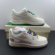Cargar imagen en el visor de la galería, Air Force 1 07 Low NOLA Pelicans Rice Dark White Purple Green TF8896-303