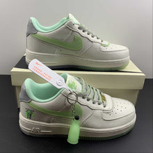 Cargar imagen en el visor de la galería, Air Force 1 07 Low Mojito Green Grey White CW1574-802