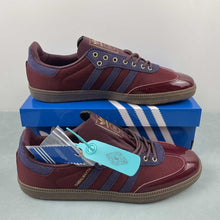 Cargar imagen en el visor de la galería, Adidas Samba OG Alwayth College Burgendy IH5187