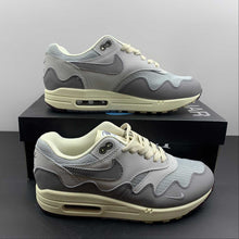 Cargar imagen en el visor de la galería, Patta x Air Max 1 Dark Grey White DH1348-011