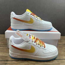 Cargar imagen en el visor de la galería, Air Force 1 07 Low White Blue Orange NJ5696-789