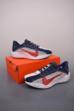 Cargar imagen en el visor de la galería, Nike ZoomX Pegasus PLUS Knit White Blue Red Hook FQ7262-080